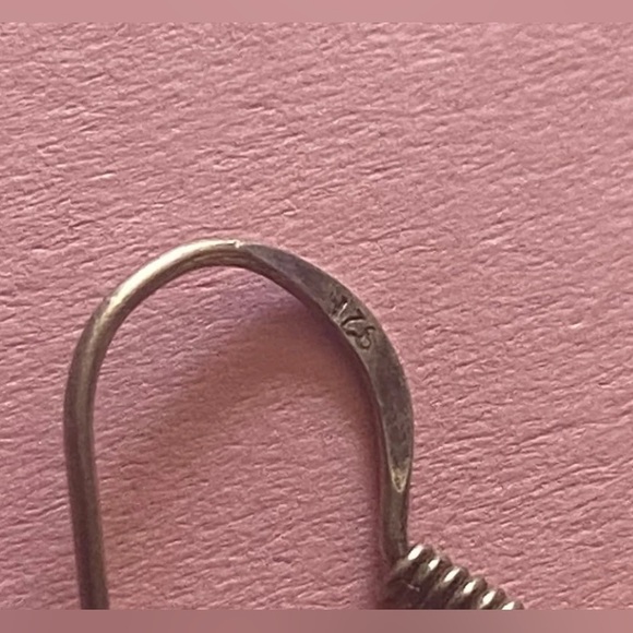 LAST CHANCE 🔥 Vintage Bone Sterling Silver Dice Set Earrings #7235 - Picture 2 of 8